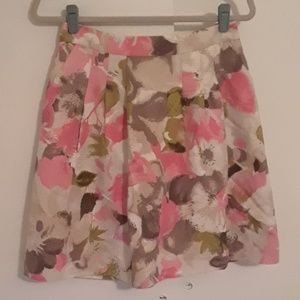 Nordstrom halogen floral skirt with pockets